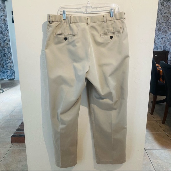 Haggar khaki trousers - Picture 6 of 11